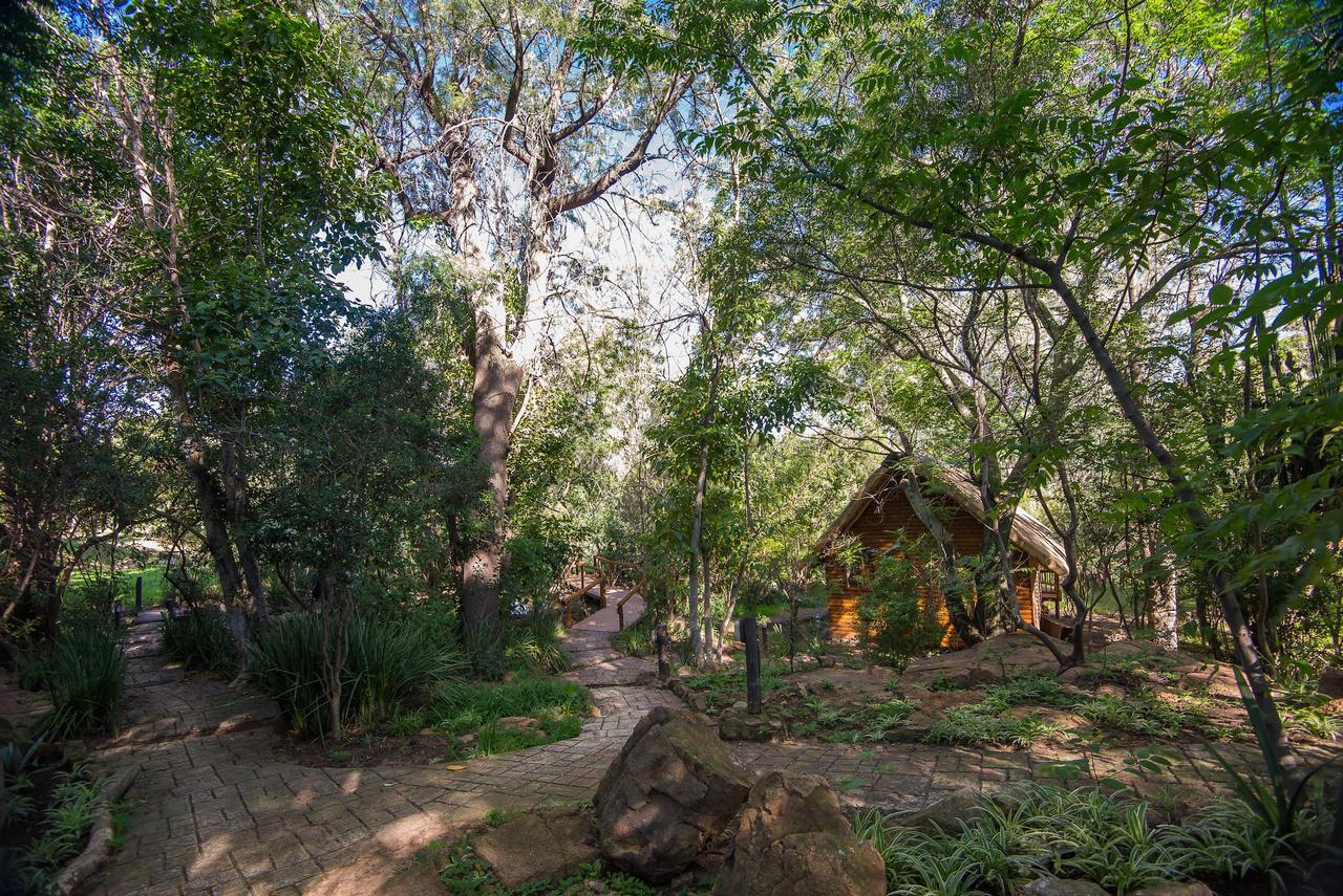 Amadwala Lodge Roodepoort Buitenkant foto