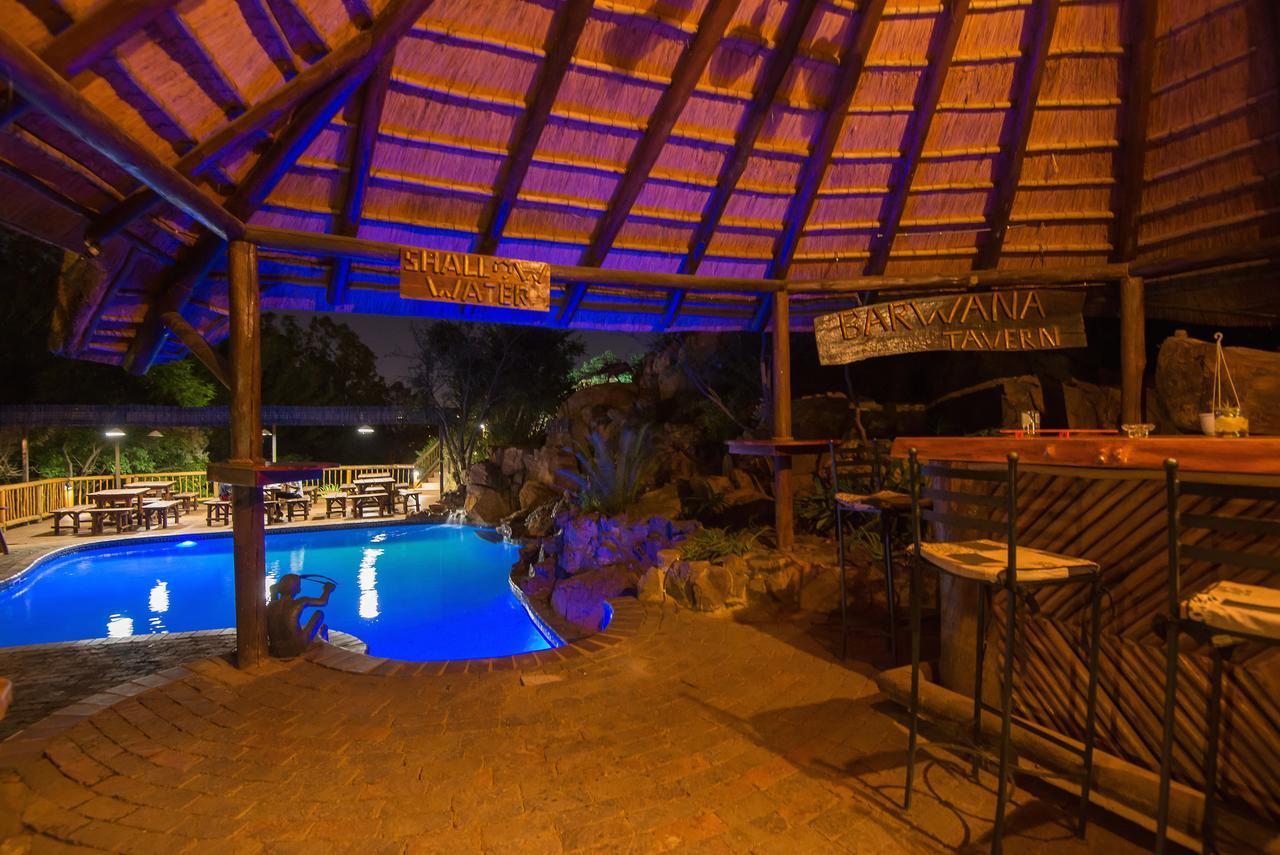 Amadwala Lodge Roodepoort Buitenkant foto